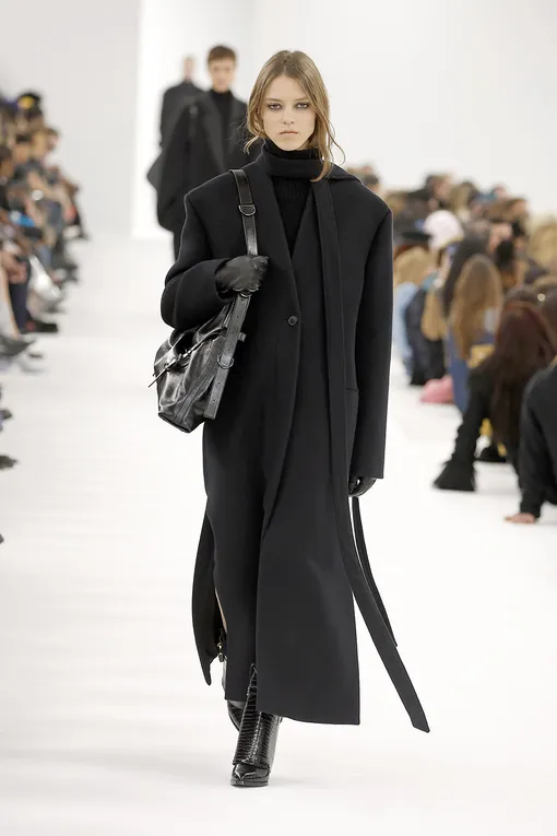 Givenchy осень-зима 2023/24 Givenchy осень-зима 2023/24