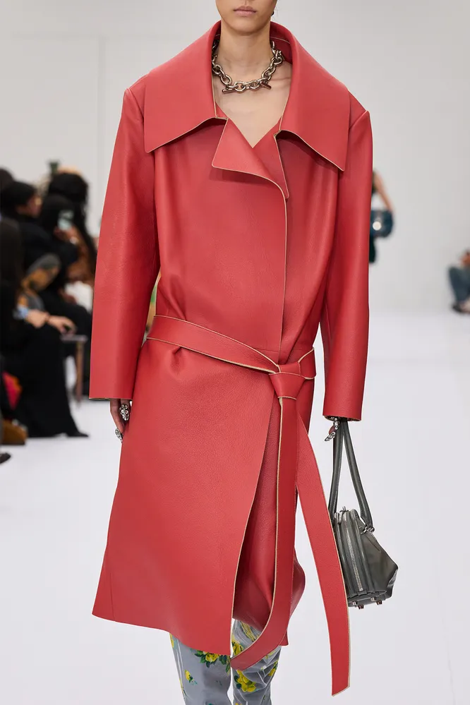 Acne Studios весна-лето 2025