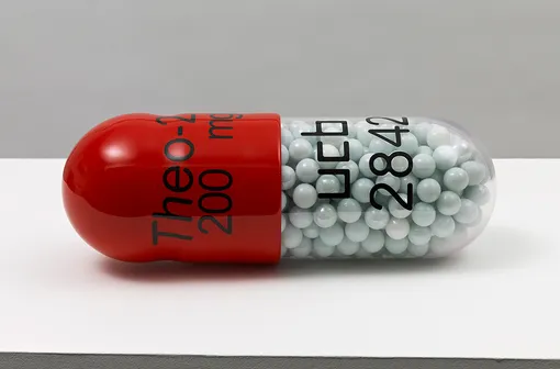 СКУЛЬПТУРА THEO-24 200 MG UCB 2842, 2014