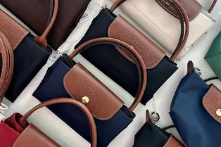 Как выглядит новая it-bag, которую полюбили модницы со всего мира