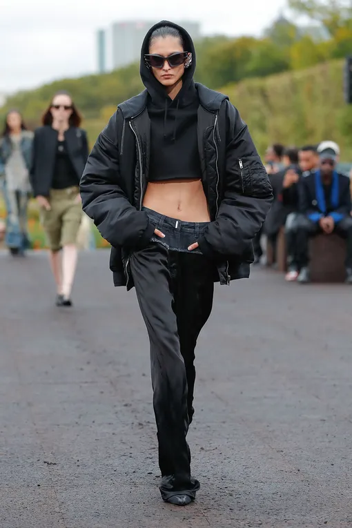 Givenchy весна-лето 2023 Givenchy весна-лето 2023