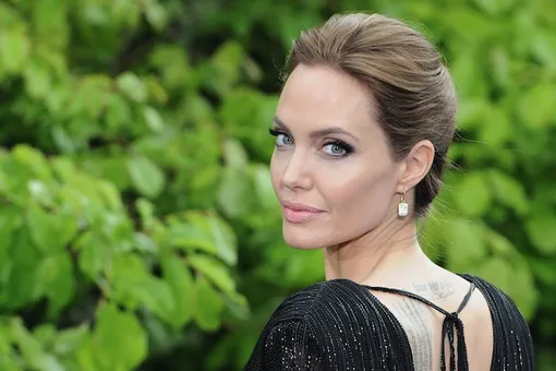 Коротко о главном: Анджелина Джоли