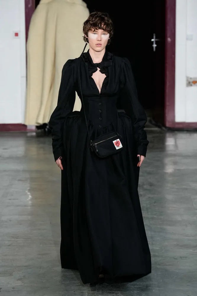 Vivienne Westwood весна-лето 2025 Vivienne Westwood весна-лето 2025