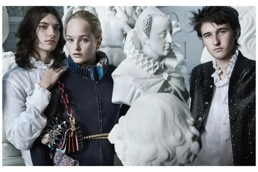 Burberry раскрыл новые подробности предстоящего показа