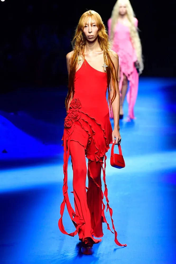 Blumarine весна-лето 2023 Blumarine весна-лето 2023