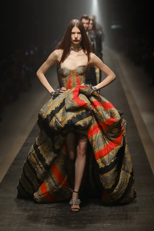 Versace осень-зима 2025/26 Versace осень-зима 2025/26