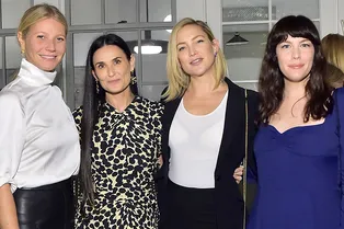 Гвинет Пэлтроу, Кейт Хадсон и Лив Тайлер поддержали выход книги Деми Мур