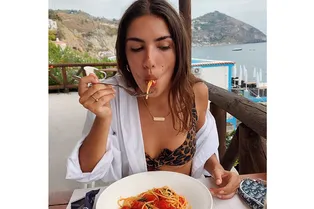 Как сделать ужин в любом ресторане полезным