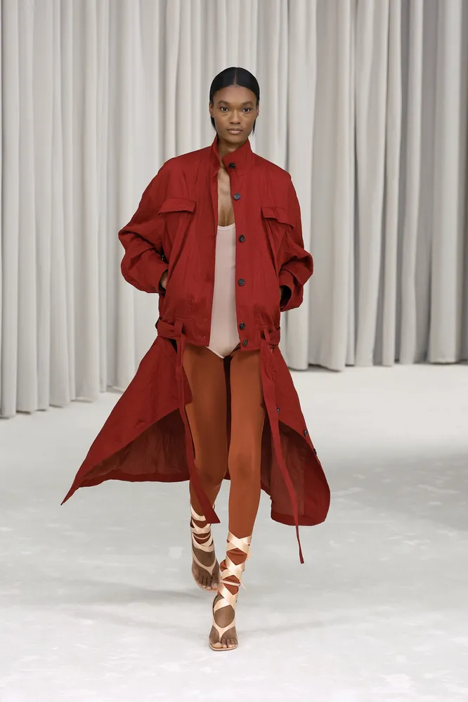 Ferragamo весна-лето 2025