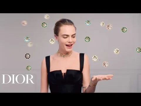 Нажмите и смотрите Нажмите и смотрите
