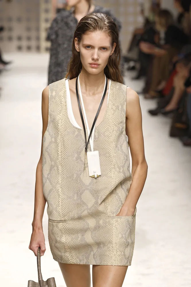 Tod's весна-лето 2026