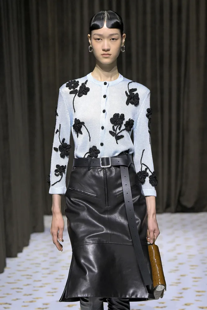 Jil Sander весна-лето 2025 Jil Sander весна-лето 2025