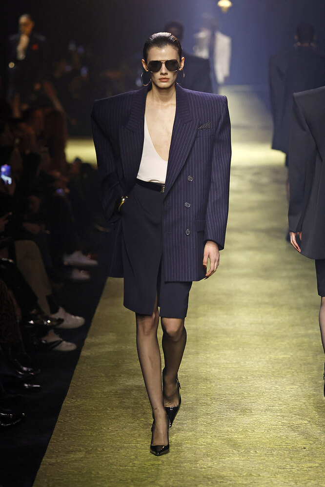 Saint Laurent осень-зима 2023/24 Saint Laurent осень-зима 2023/24