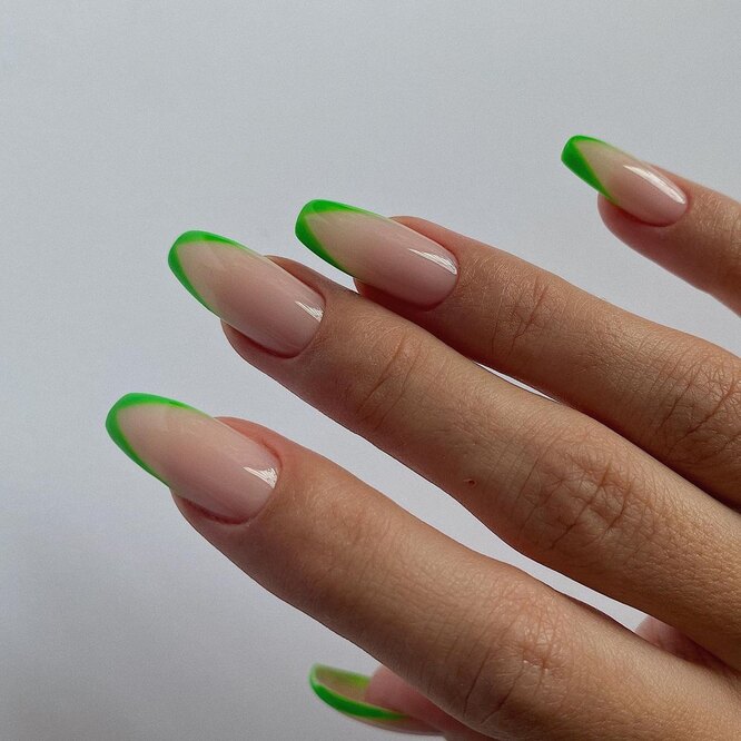 @solovey_nail_art