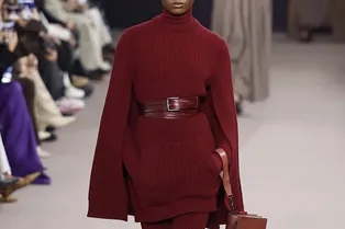 Платье-свитер — самый комфортный выбор на холодный сезон Платье-свитер — самый комфортный выбор на холодный сезон