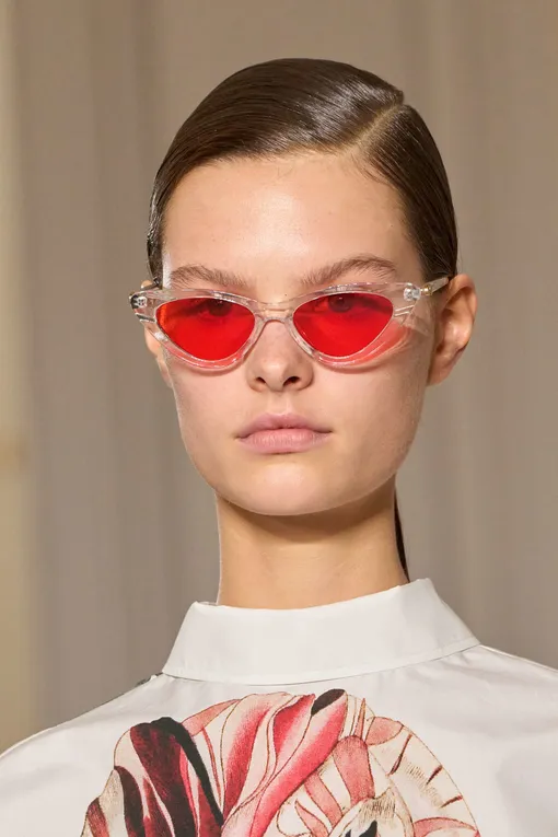 Giambattista Valli весна-лето 2025 Giambattista Valli весна-лето 2025