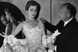 Christian Dior выставят на аукцион архивный винтаж