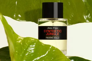 Аромат с искуственным интеллектом, маска от маскне, отличные жидкие тени и другие бьюти-новинки