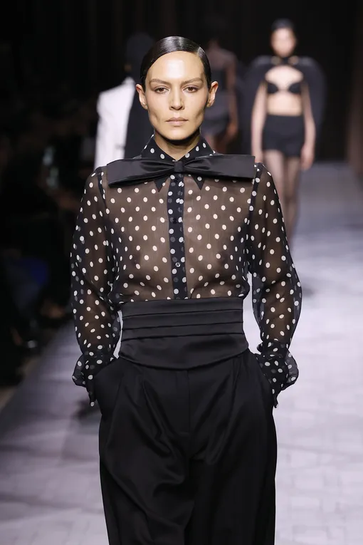 Nina Ricci весна-лето 2025 Nina Ricci весна-лето 2025