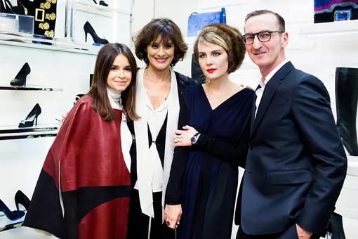 Коктейль Roger Vivier Коктейль Roger Vivier