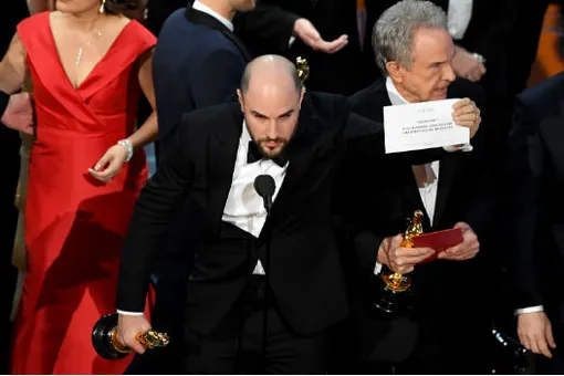 «Ла-Ла Ленду» вручили «Оскар» за лучший фильм года. По ошибке