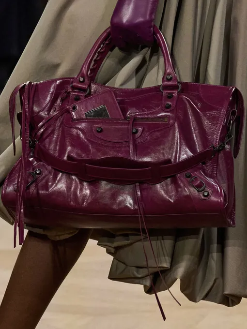 Balenciaga весна-лето 2026