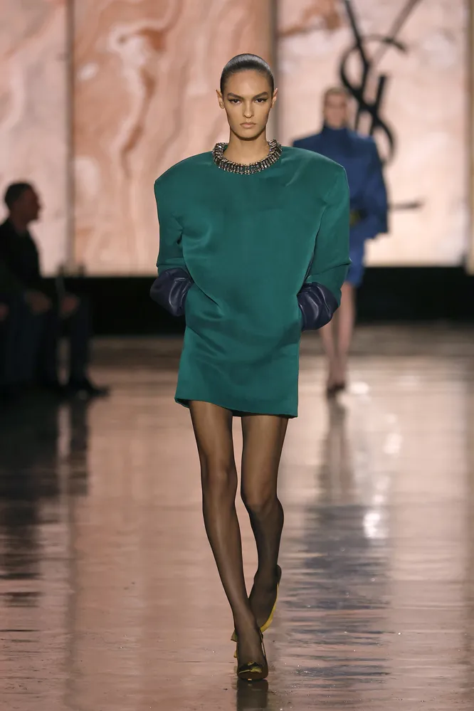 Saint Laurent осень-зима 2025/26