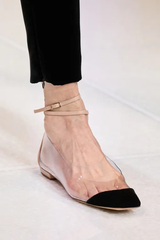 Giorgio Armani осень-зима 2024/25 Giorgio Armani осень-зима 2024/25