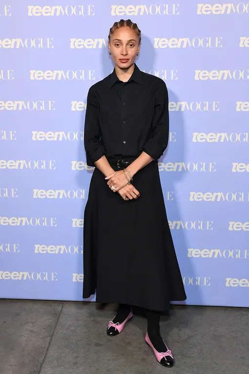 Адвоа Абоа на Teen Vogue Summit 2022, ноябрь 2022 года Адвоа Абоа на Teen Vogue Summit 2022, ноябрь 2022 года